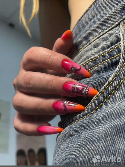 Маникюр/Педикюр-Наращивание ногтей