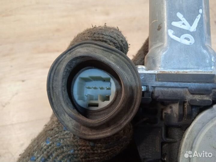 Стеклоподъемник электрический передний правый