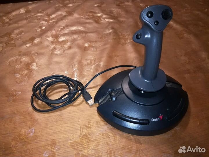 Джойстик игровой Genius USB F-23