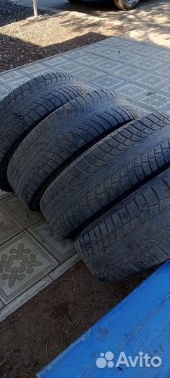 Gislaved Nord Frost 5 225/70 R16