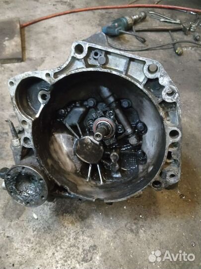 Коробка МКПП гольф2 1.3 бензин