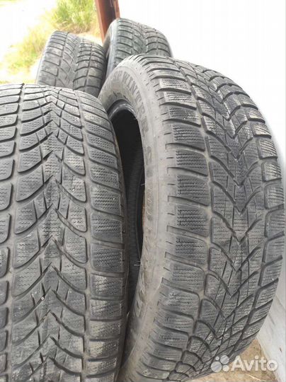 Dunlop SP Winter Sport 4D 215/55 R18 95H