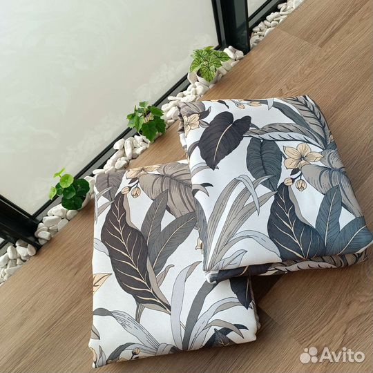 Новые шторы 3м(1.5м+1.5м)комплект плотные