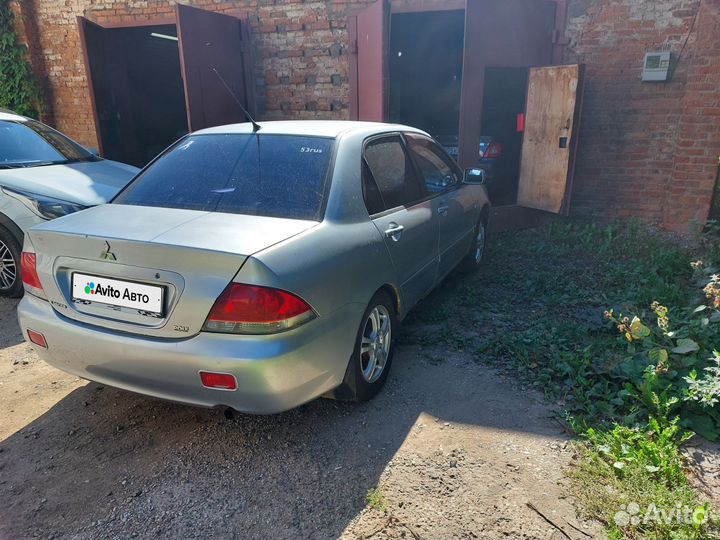 Mitsubishi Lancer 1.6 МТ, 2007, 300 000 км