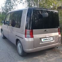 Honda Mobilio 1.5 CVT, 2003, 250 000 км, с пробегом, цена 357 000 руб.