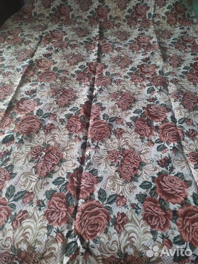 Скатерти покрывала жаккард и лëн,новые