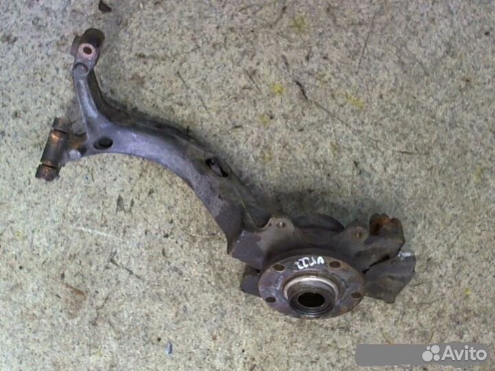 Кулак поворотный Ауди А6 С5