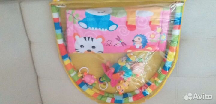 Развивающий коврик