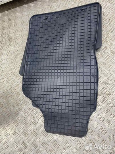 Коврики резиновые Коплект toyota Corolla 01-07г