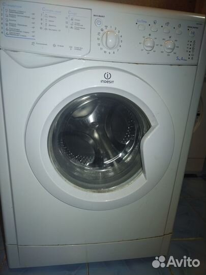 Стиральная машина indesit
