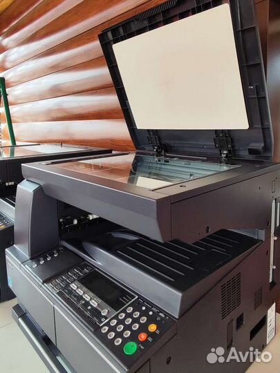 Мфу Kyocera taskalfa 181