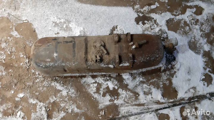 Топливный бак УАЗ Симбир Патриот 3160 правый