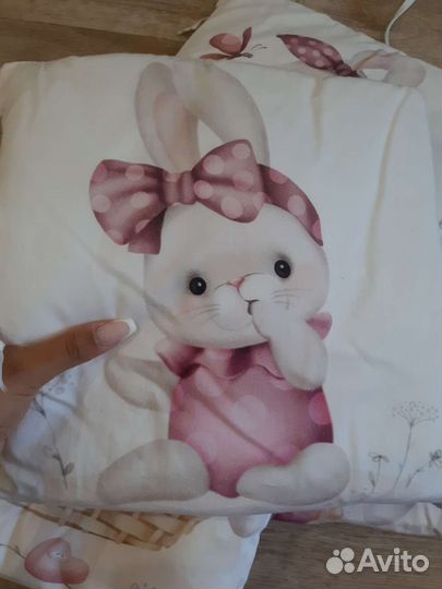 Бортики в кроватку для девочки