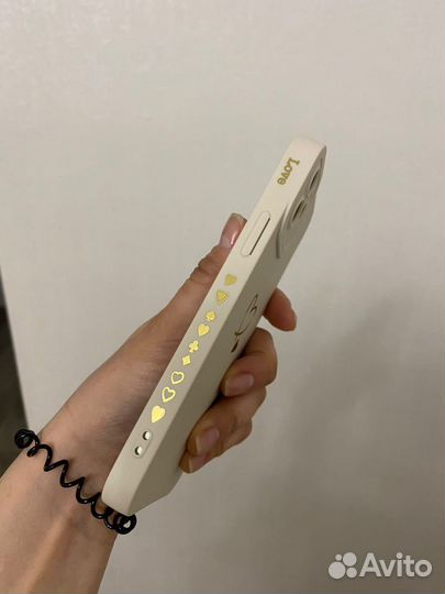 Чехол на iPhone 12