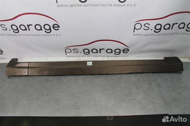Накладка порога правого Volvo XC90 2014-2019