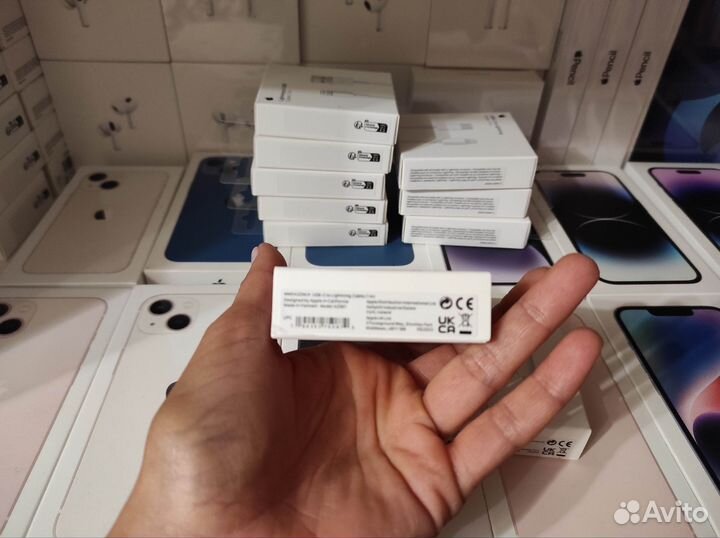 Кабель Apple Lightning to USB-C Cable 1m