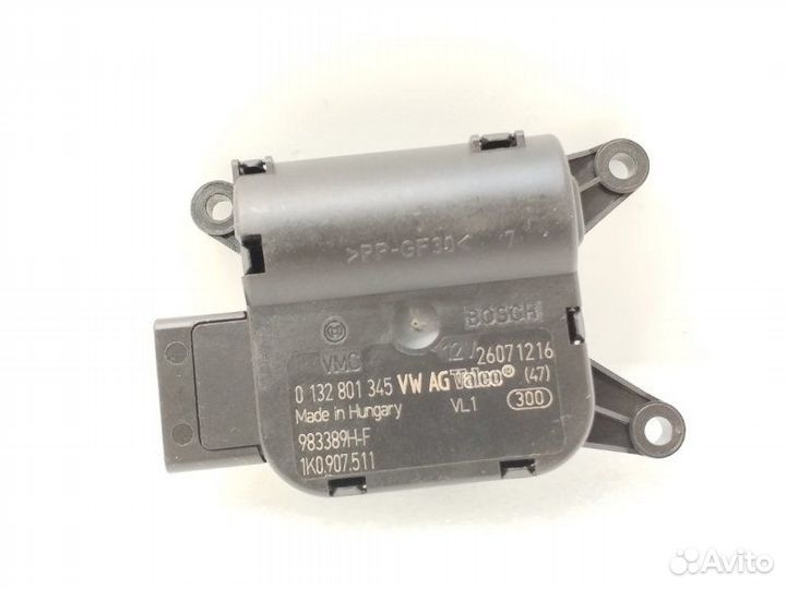 Сервопривод заслонок печки Volkswagen Tiguan 1 2.0