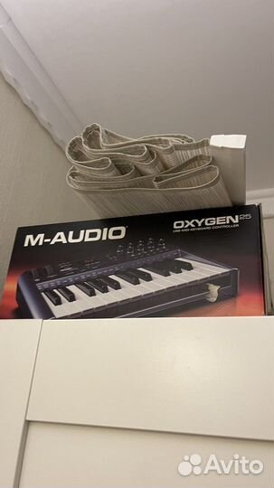 Midi Контроллер клавиши m audio oxygen25 maudio