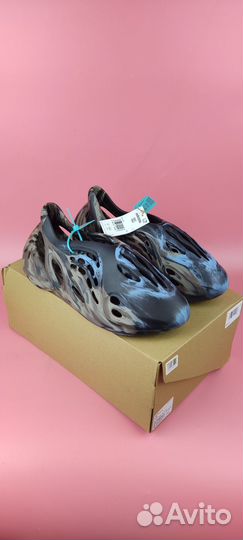 Adidas Yeezy Foam Runner