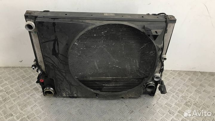 Кассета радиаторов BMW 7 E65/E66/E67 рест. E66