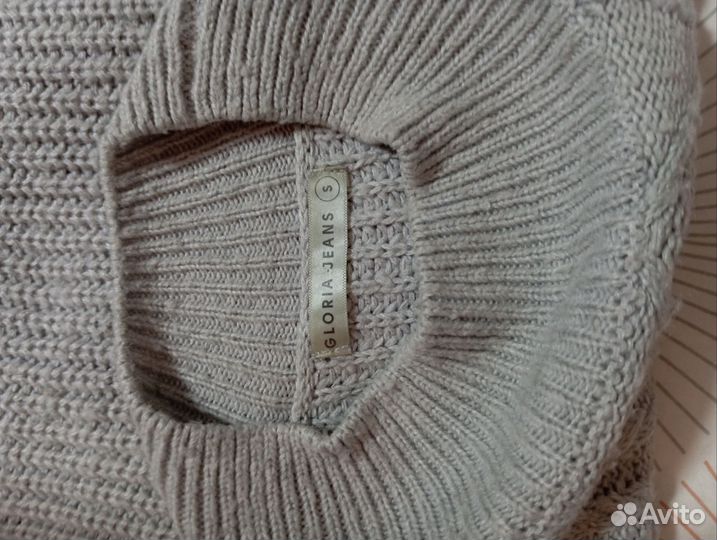 Свитер женский оверсайз