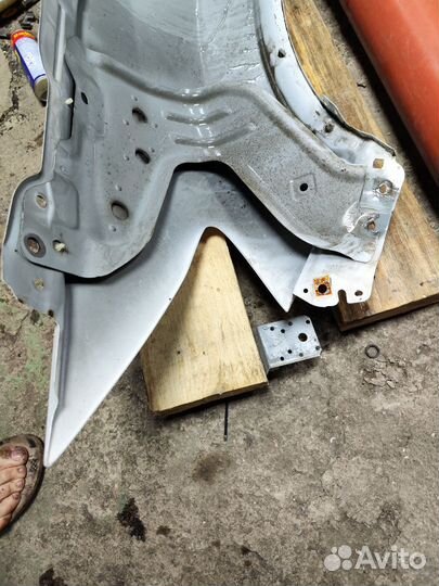 Крыло переднее правое Mazda cx 9