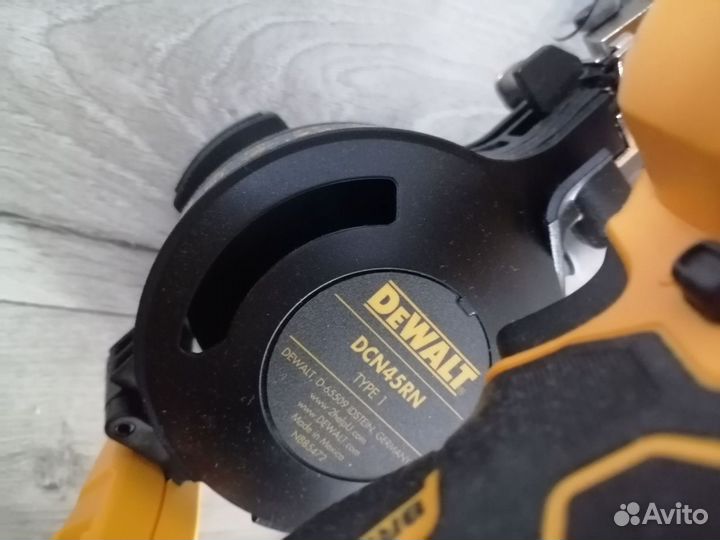 Гвоздезабивной пистолет Dewalt DCN45RN, оригинал