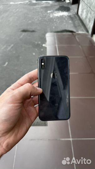 iPhone X, 64 ГБ