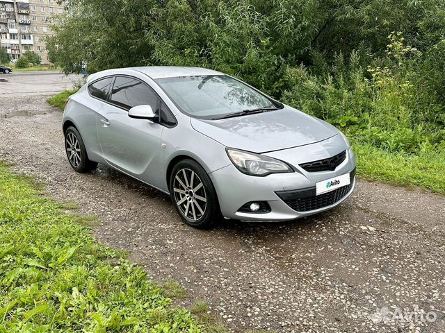 Opel Astra GTC 1.4 MT, 2013, 155 000 км объявление продам
