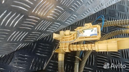 Датчик уровня топлива mercedes benz R-class W251 (1GM44M801)