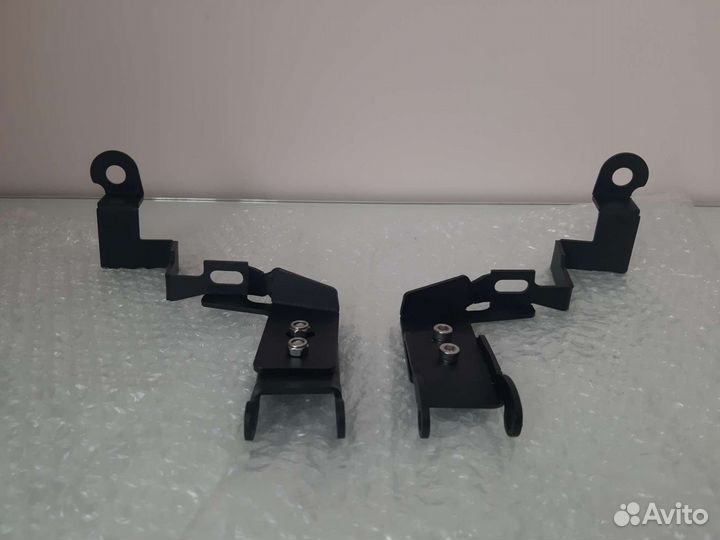 Крепление дополнительных фар Mini Countryman r60