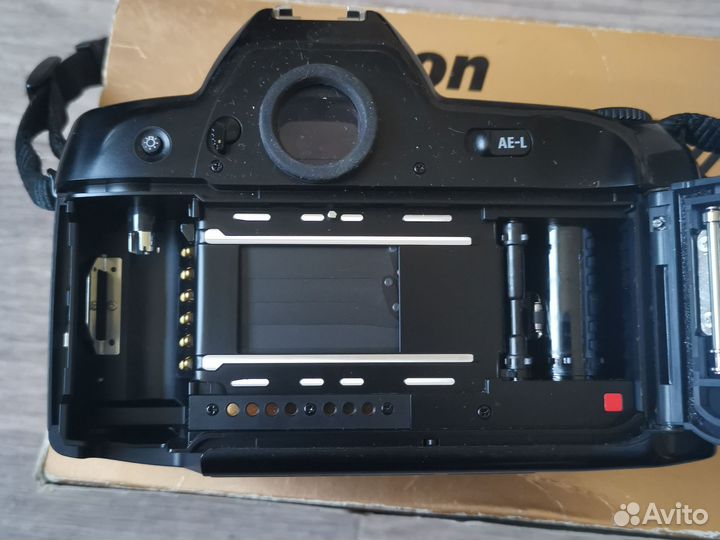 Пленочный фотоаппарат Nikon F90X