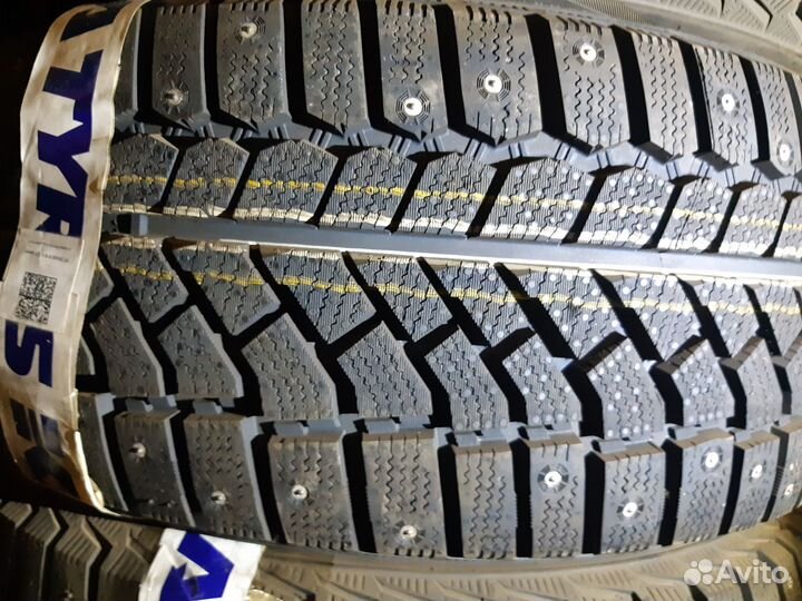 Viatti Brina Nordico V-522 255/45 R18