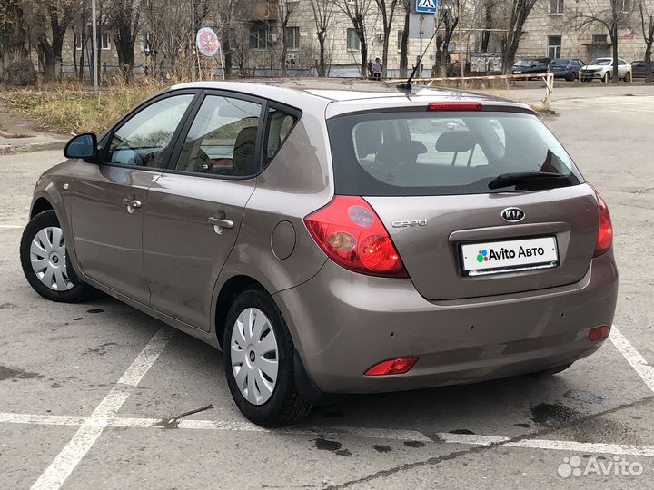 Kia Ceed 1.6 AT, 2009, 142 300 км