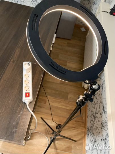 Кольцевая лампа 26см RGB