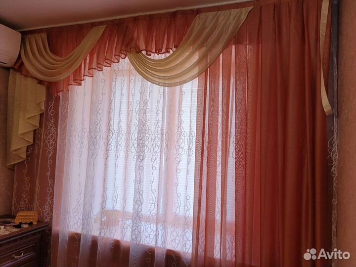 Шторы с ламбрекеном покрывало