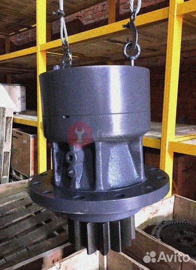 Поворотный редуктор JCB JS220HD