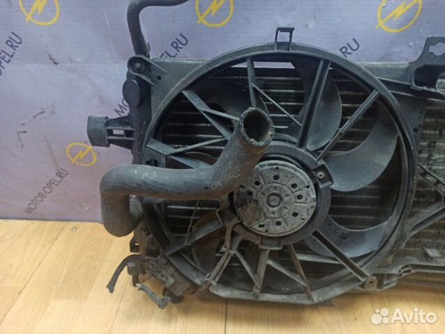 Вентилятор радиатора Opel Zafira B минивэн