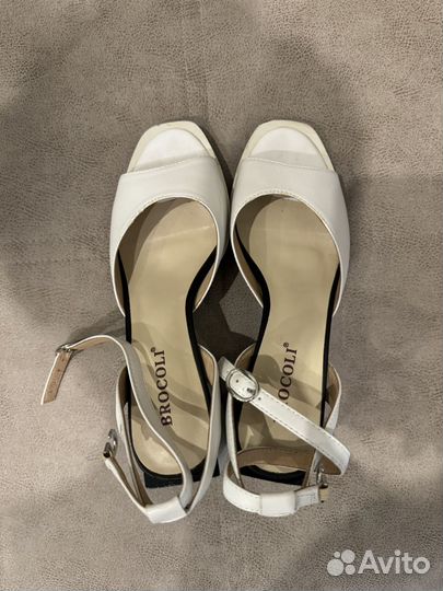 Босоножки женские 38 размер натуральная кожа