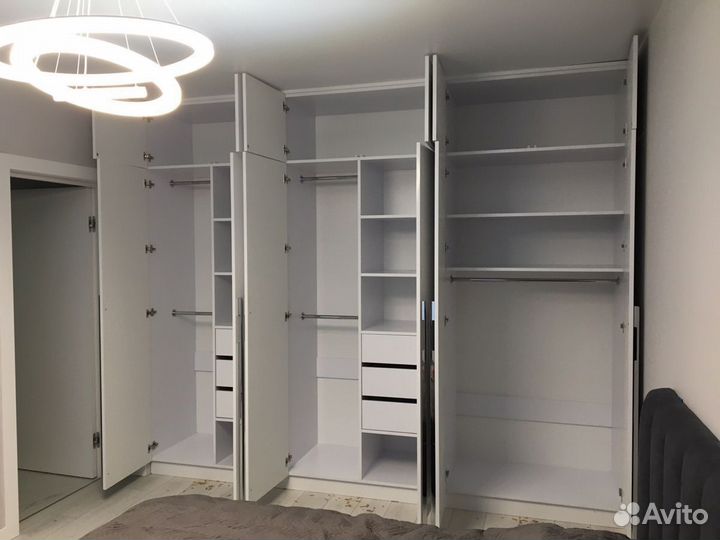 Шкаф распашной как IKEA