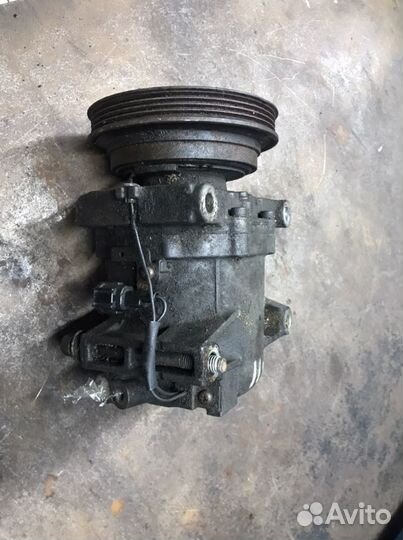 Компрессор кондиционера ниссан примьера P 11