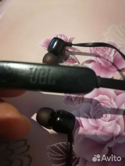 Беспроводные наушники