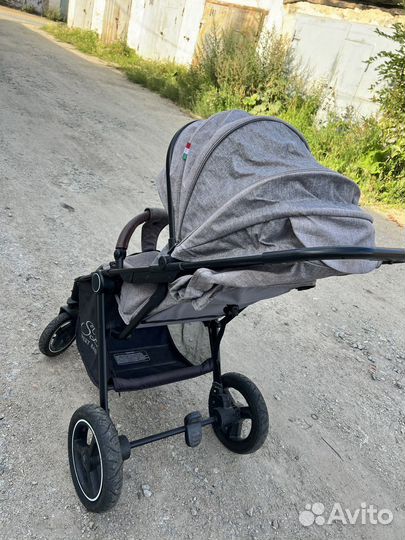 Коляска sweet baby