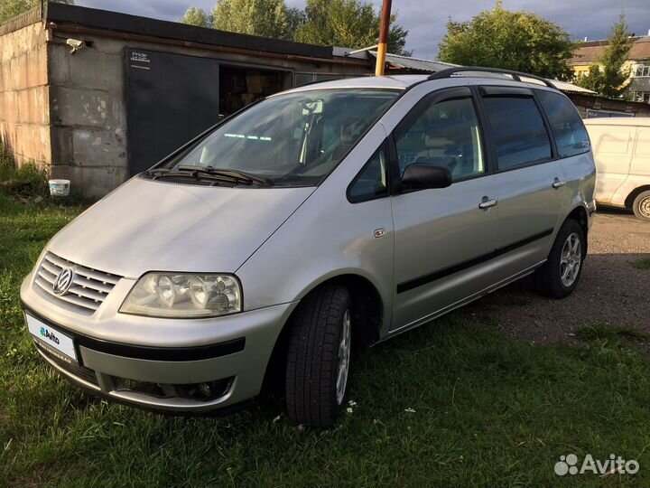 Volkswagen Sharan 1.9 AT, 2003, 345 000 км