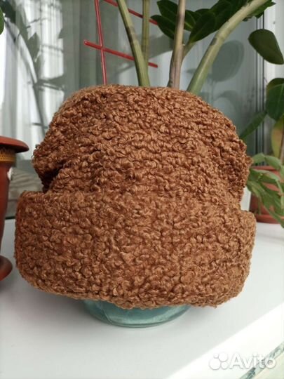 Шапка зимняя женская