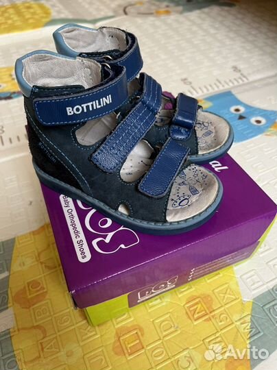 Сандалии 24 размер