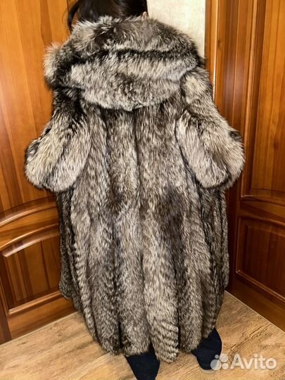 Шуба из чернобурки с капюшоном винтаж
