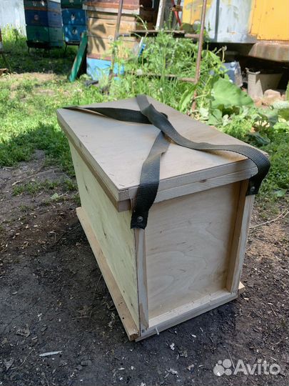 Рамконос для рамок и роевни для пчёл