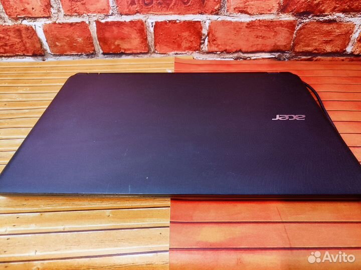 Acer ES1-533 - N3350 \ 4 Озу \ 500 HDD
