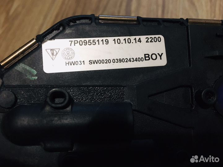 Моторчик стеклоочистителя(дворников) VW Touareg 2
